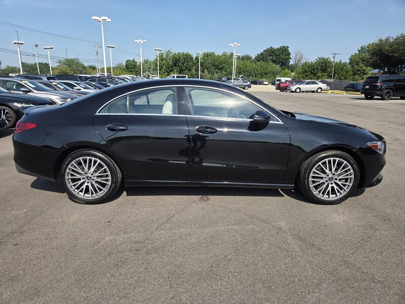 Used 2020 Mercedes-Benz CLA 250 4MATIC image 2
