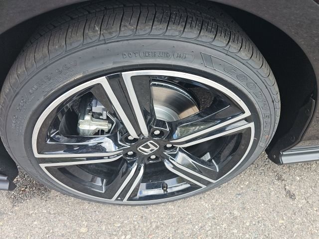 New 2025 Honda Accord Sport image 18