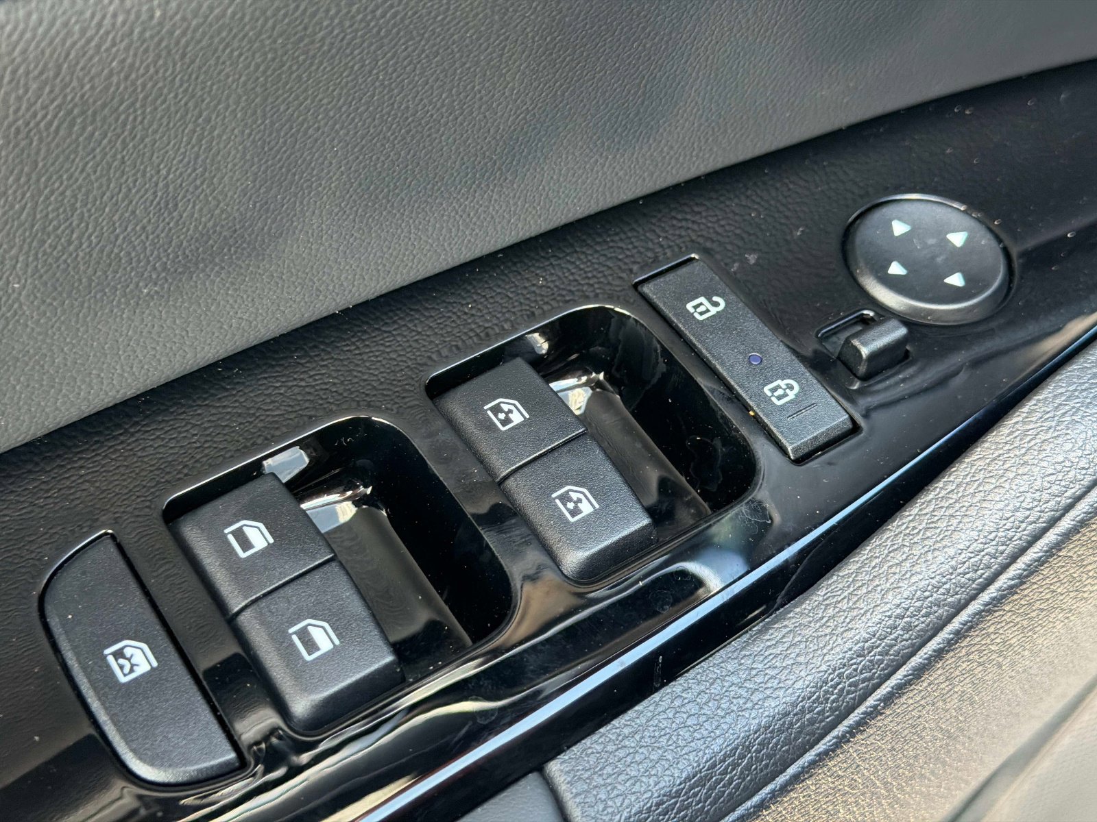 Certified 2025 Kia Sportage X-Pro image 15