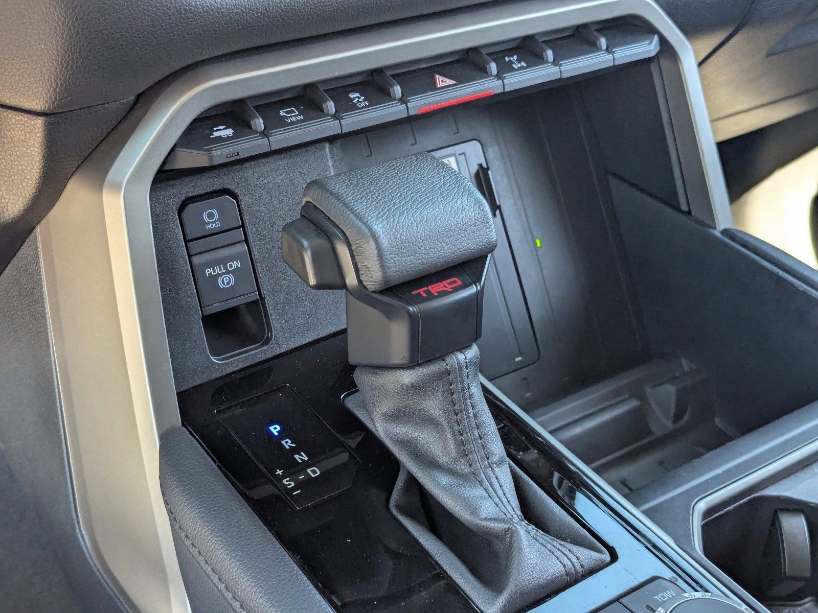 Used 2024 Toyota Tundra Limited w/ TRD Off-Road Package image 30