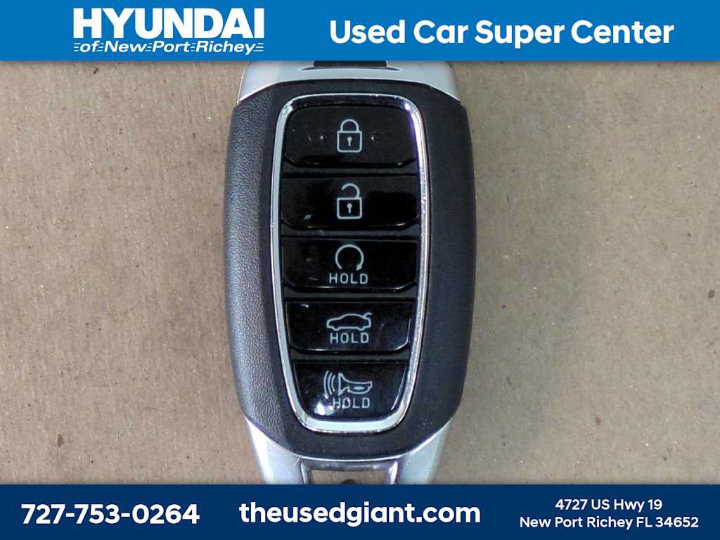 Used 2023 Hyundai Elantra SEL FWD image 29