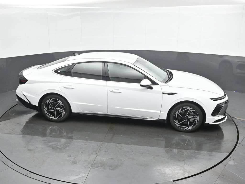 New 2026 Hyundai Sonata SEL FWD image 37