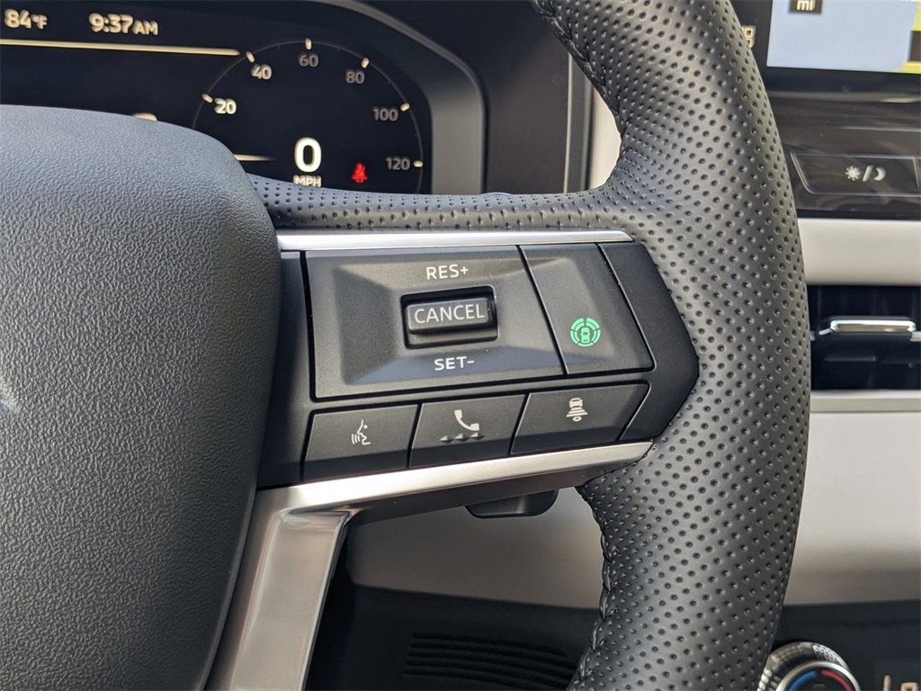 New 2025 Mitsubishi Outlander SEL image 28