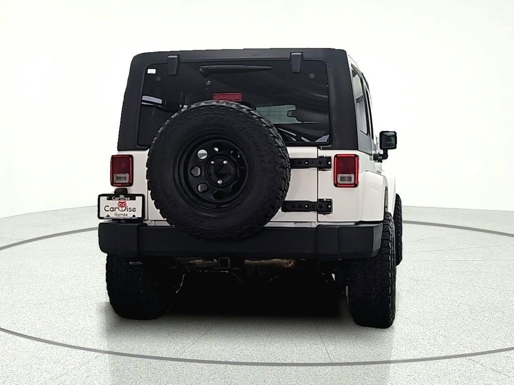Used 2018 Jeep Wrangler Unlimited Sahara w/ Dual Top Group image 8