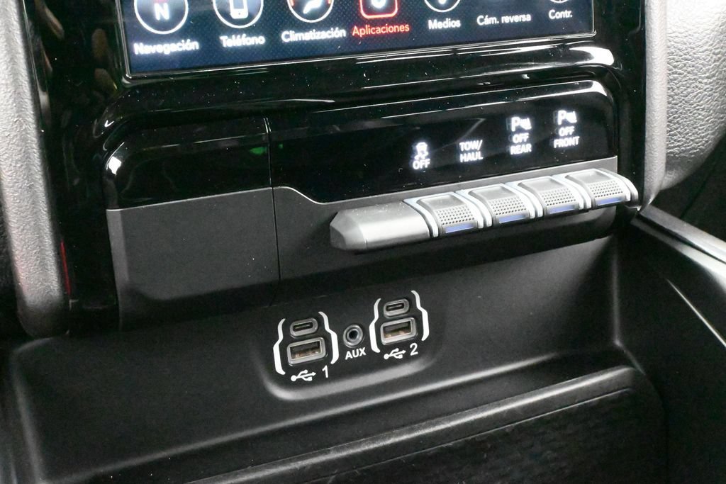 Used 2020 RAM 1500 Laramie w/ Sport Appearance Package AWD/4WD image 21