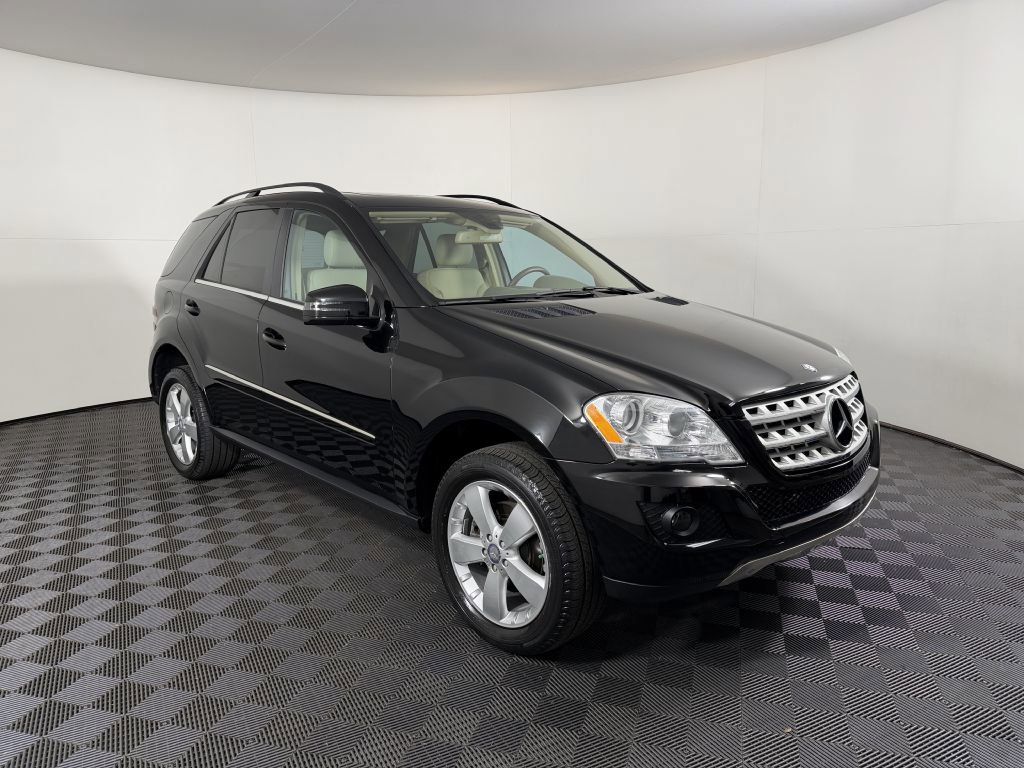 Used 2011 Mercedes-Benz ML 350 4MATIC image 4
