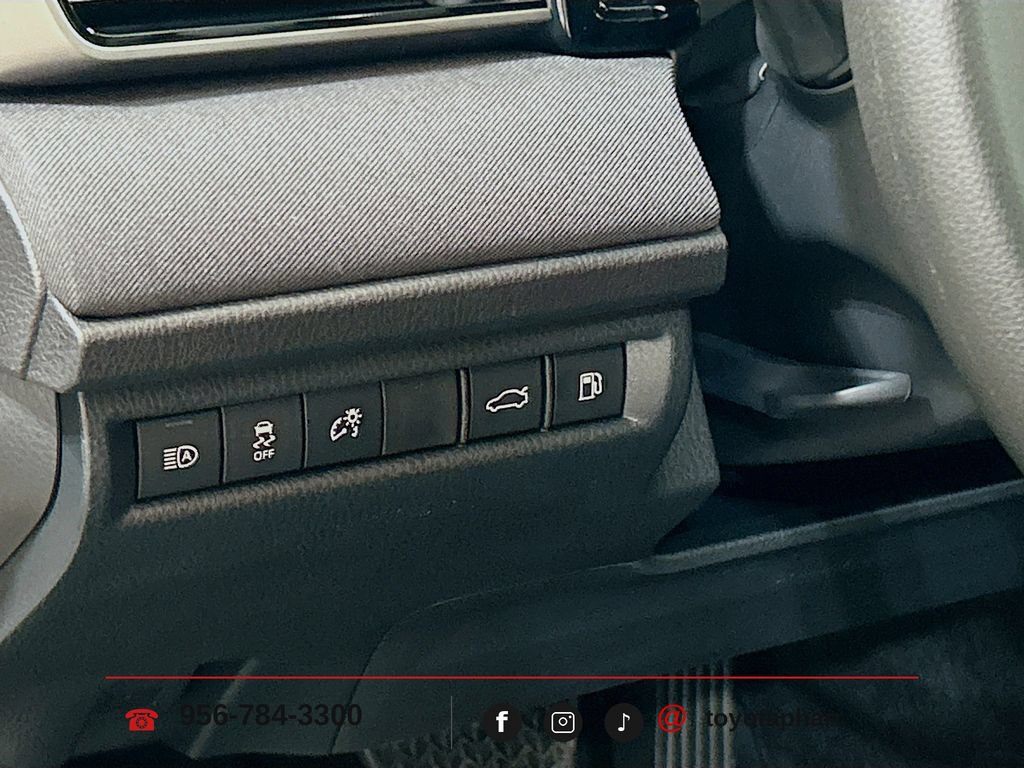 New 2026 Toyota Camry LE w/ Convenience Package FWD image 12