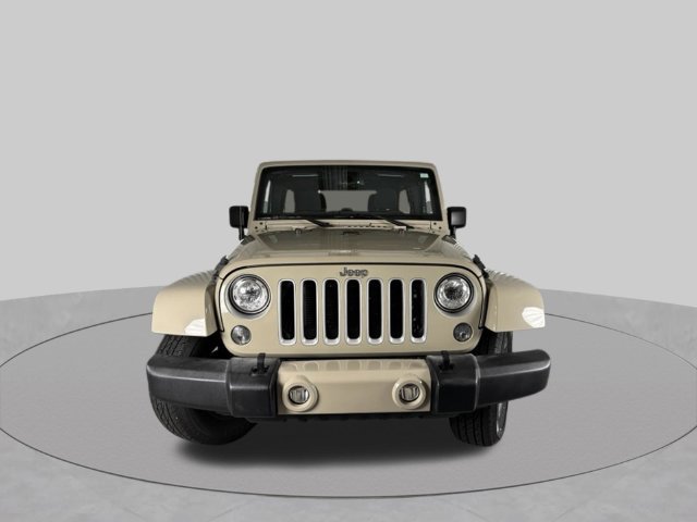 Used 2017 Jeep Wrangler Unlimited Sahara w/ Max Tow Package AWD/4WD image 3
