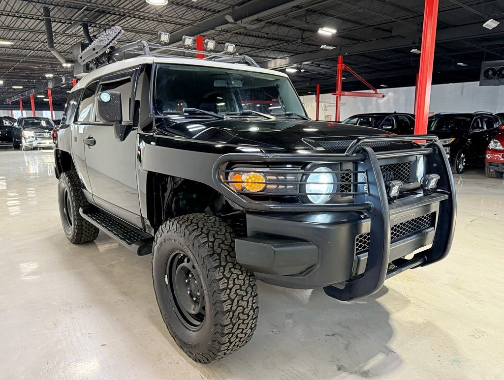 Used 2009 Toyota FJ Cruiser 4WD image 11