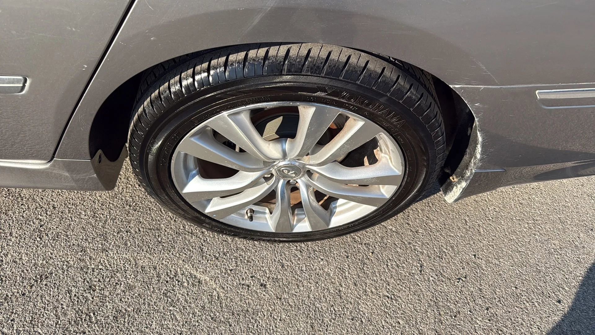 Used 2008 INFINITI M35 image 23