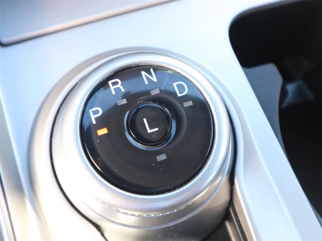 Used 2022 Ford Explorer XLT w/ Equipment Group 202A image 21