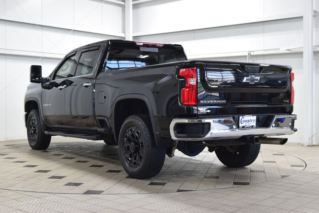 Used 2024 Chevrolet Silverado 2500 LTZ w/ LTZ Plus Package image 6