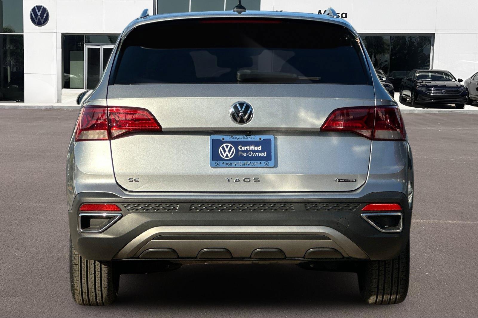 Used 2022 Volkswagen Taos SE image 5