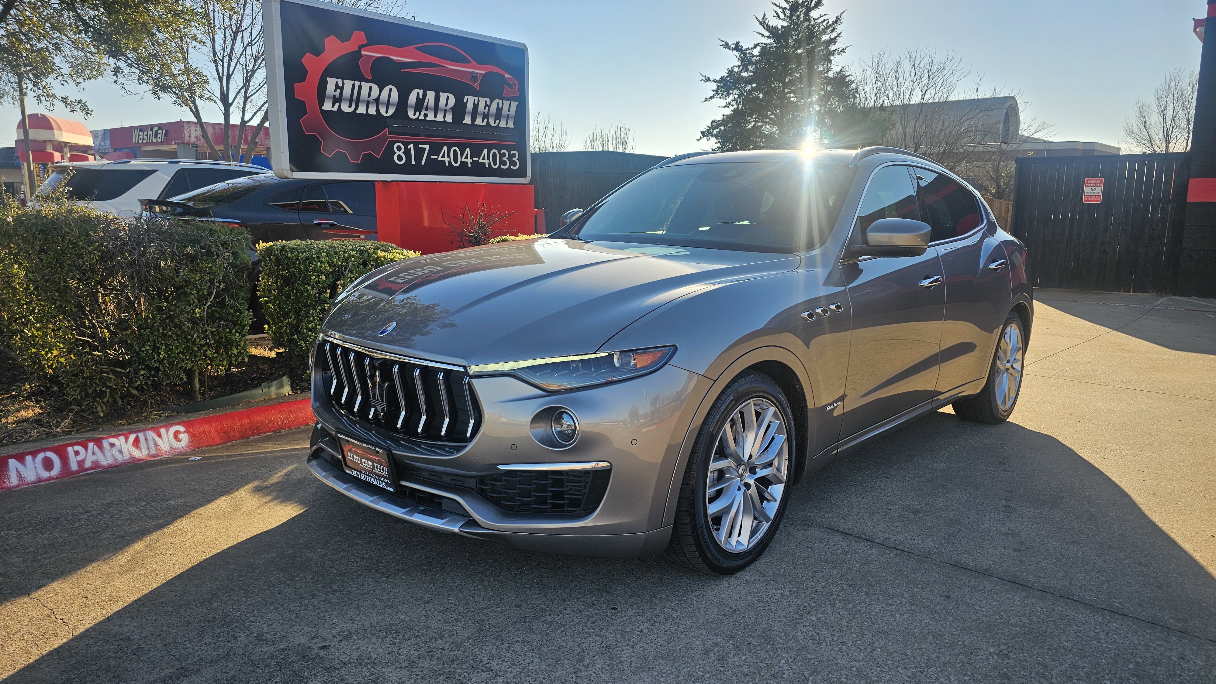 Used 2021 Maserati Levante GranLusso image 1