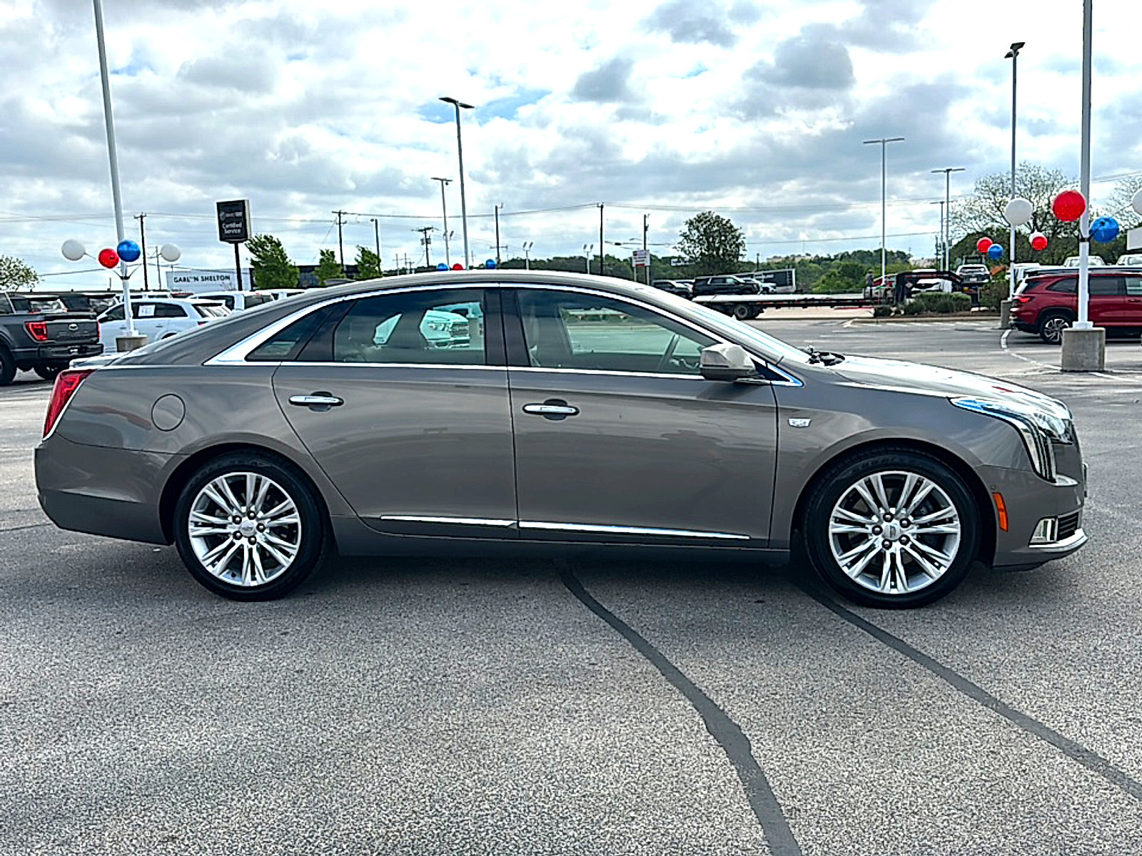 Used 2018 Cadillac XTS Luxury image 9