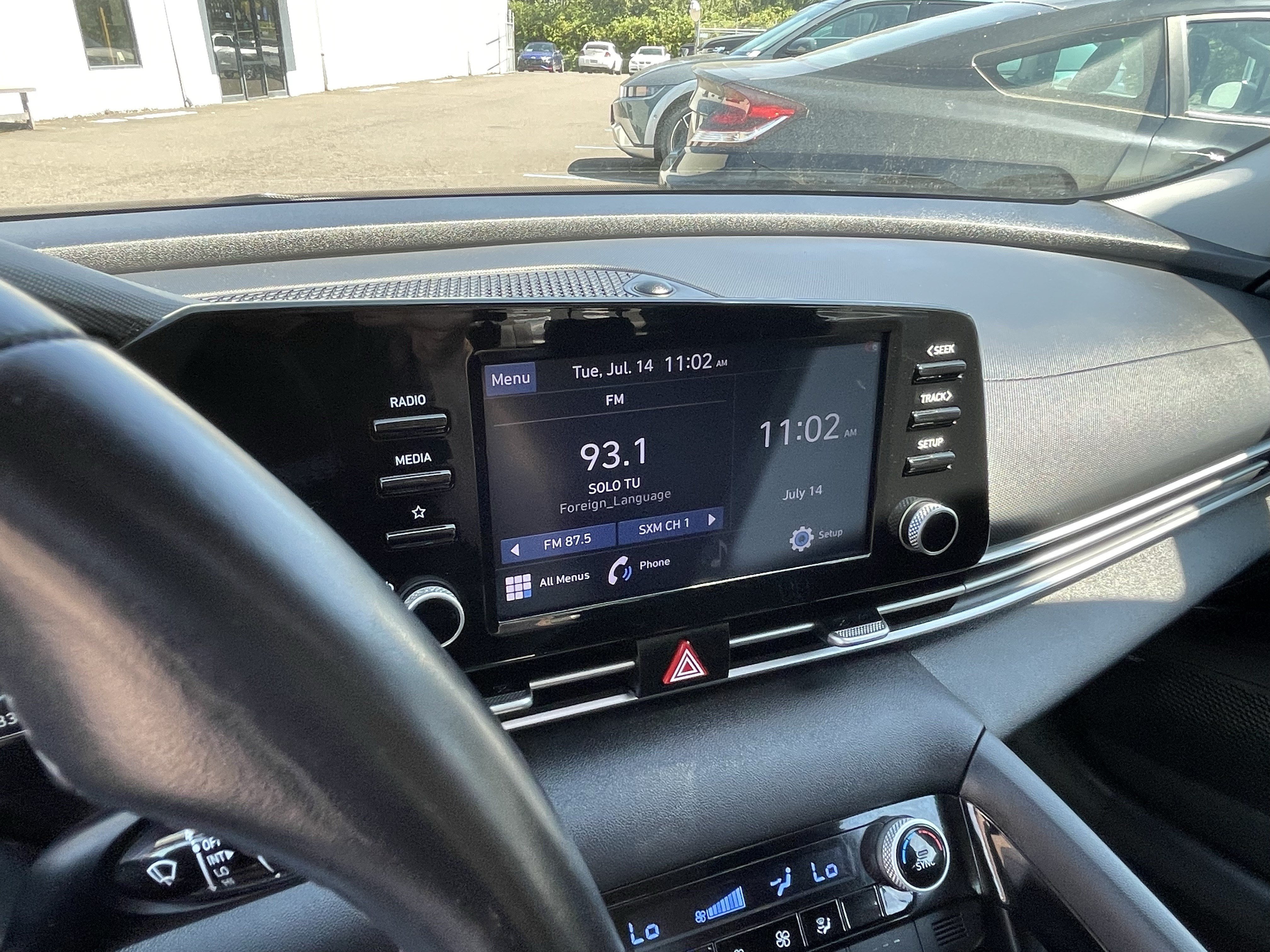 Used 2021 Hyundai Elantra SEL w/ Convenience + Premium Package FWD image 25