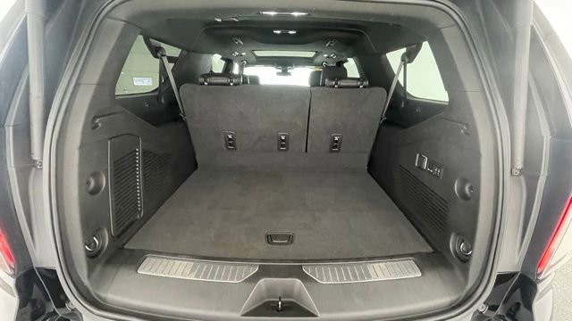 Used 2022 Chevrolet Suburban RST w/ Luxury Package image 49