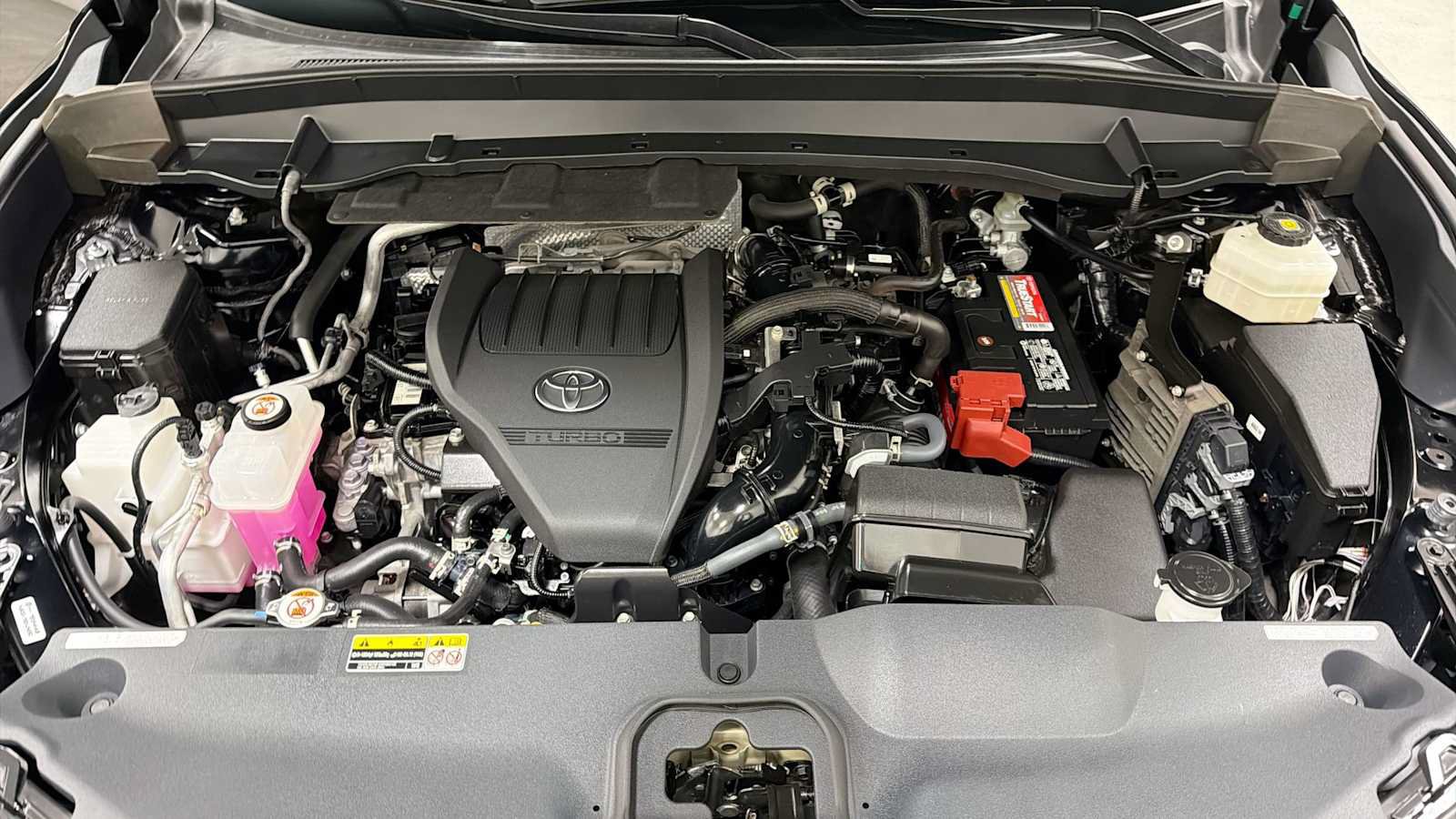 Certified 2024 Toyota Grand Highlander AWD image 32