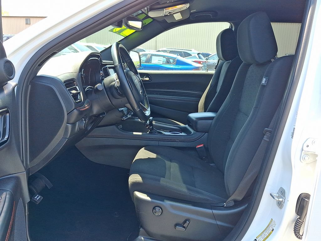 Used 2024 Dodge Durango GT AWD/4WD image 3