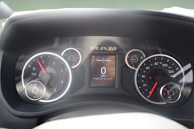 New 2026 RAM 3500 Big Horn AWD/4WD image 18