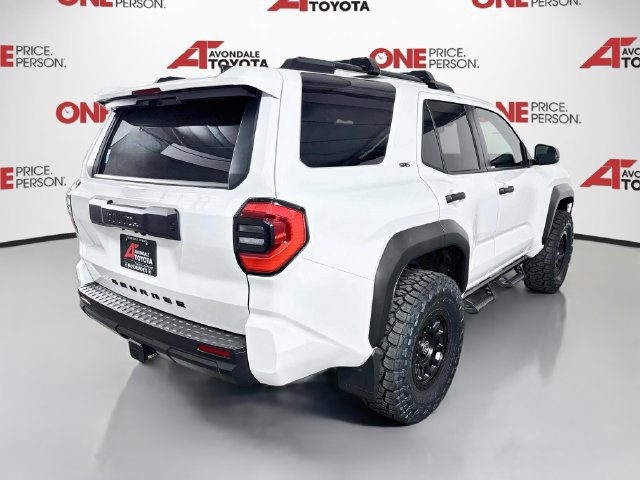 New 2026 Toyota 4Runner SR5 AWD/4WD image 7