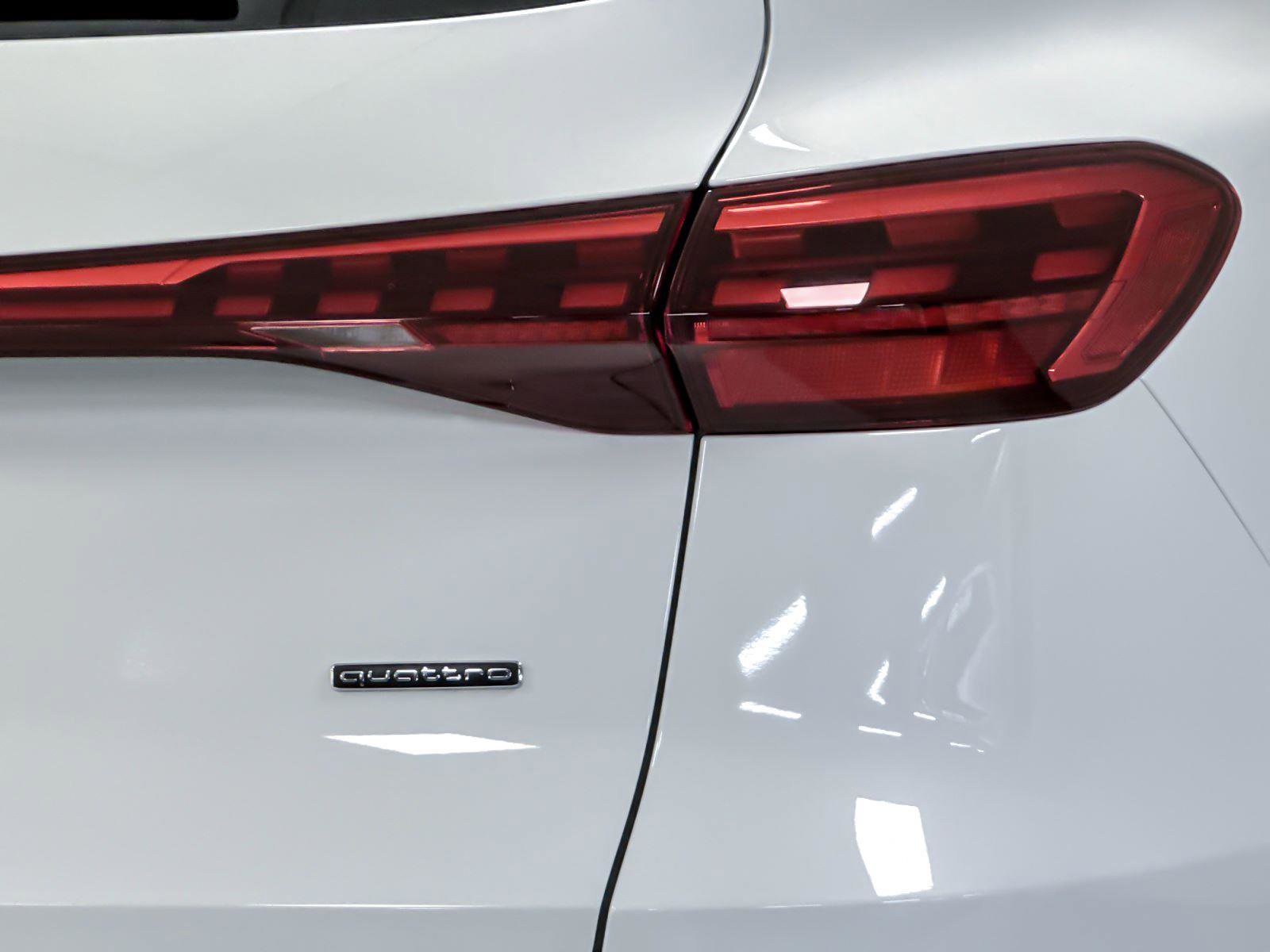 Certified 2025 Audi Q5 Premium w/ Convenience Package image 27