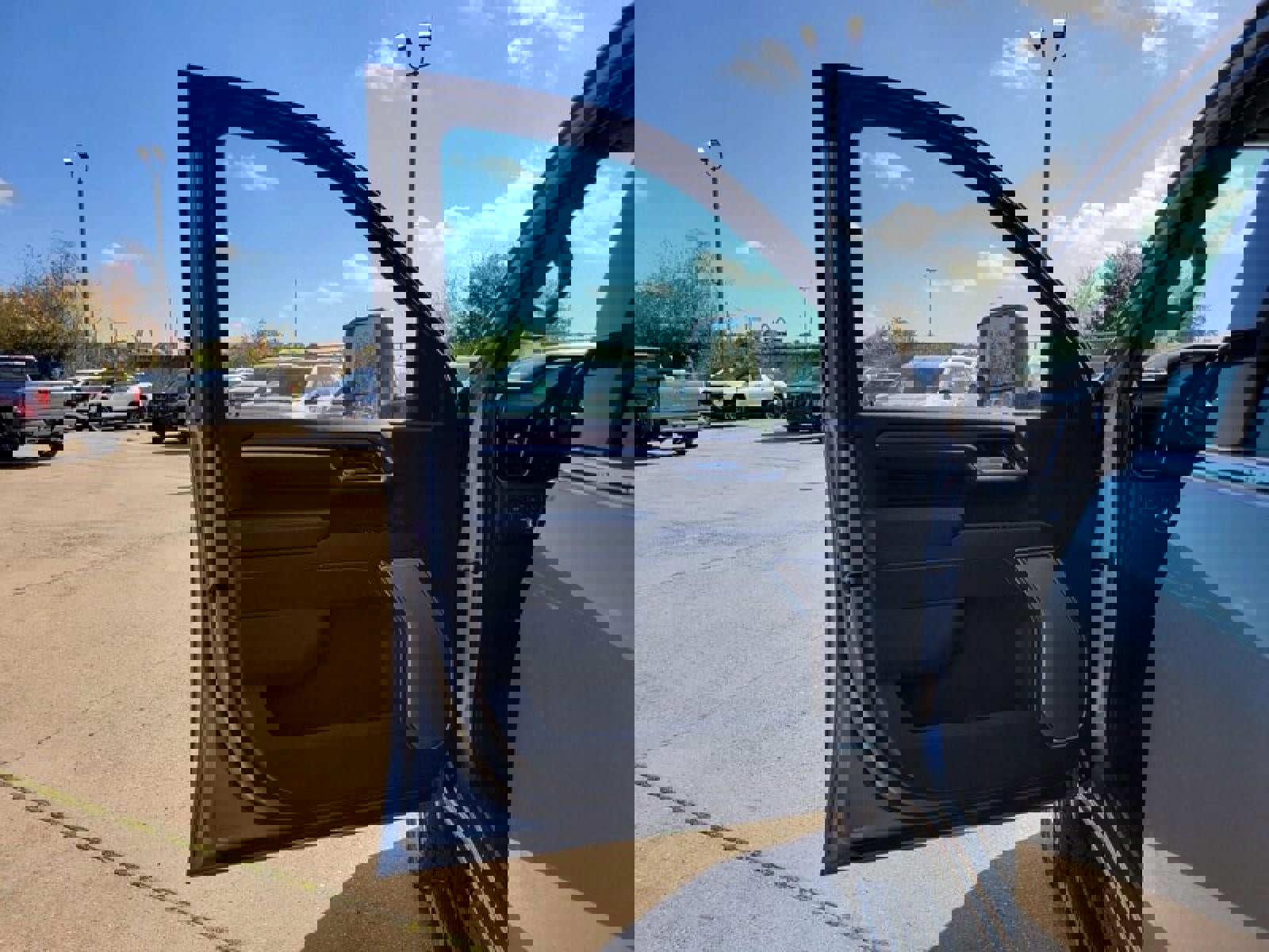 New 2026 GMC Sierra 2500 Denali w/ Denali Reserve Package image 13