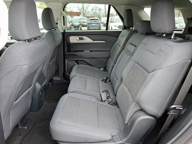 Certified 2025 Ford Explorer Active image 10