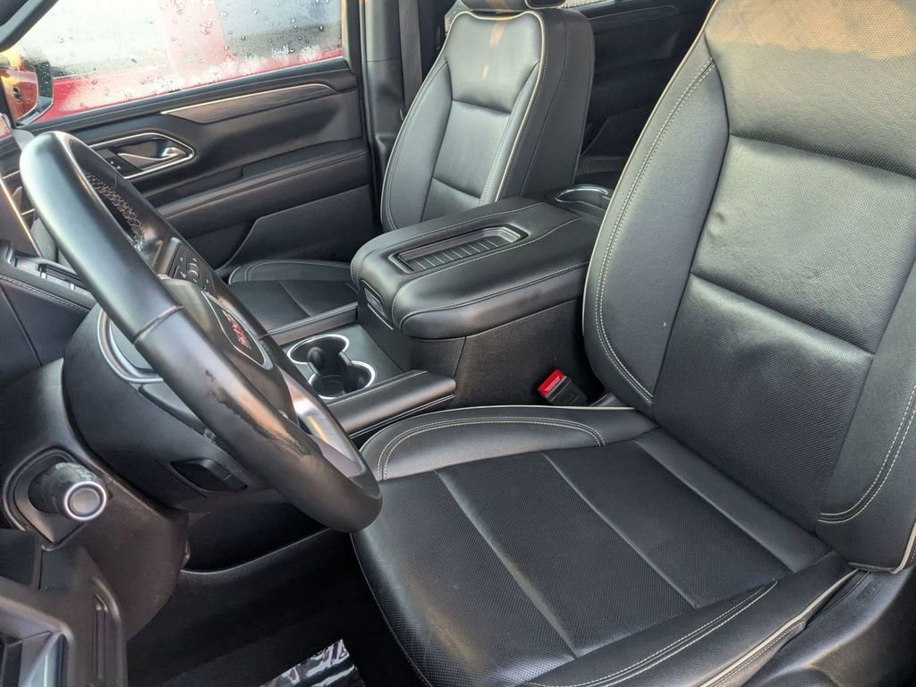 Used 2024 GMC Yukon SLT AWD/4WD image 15