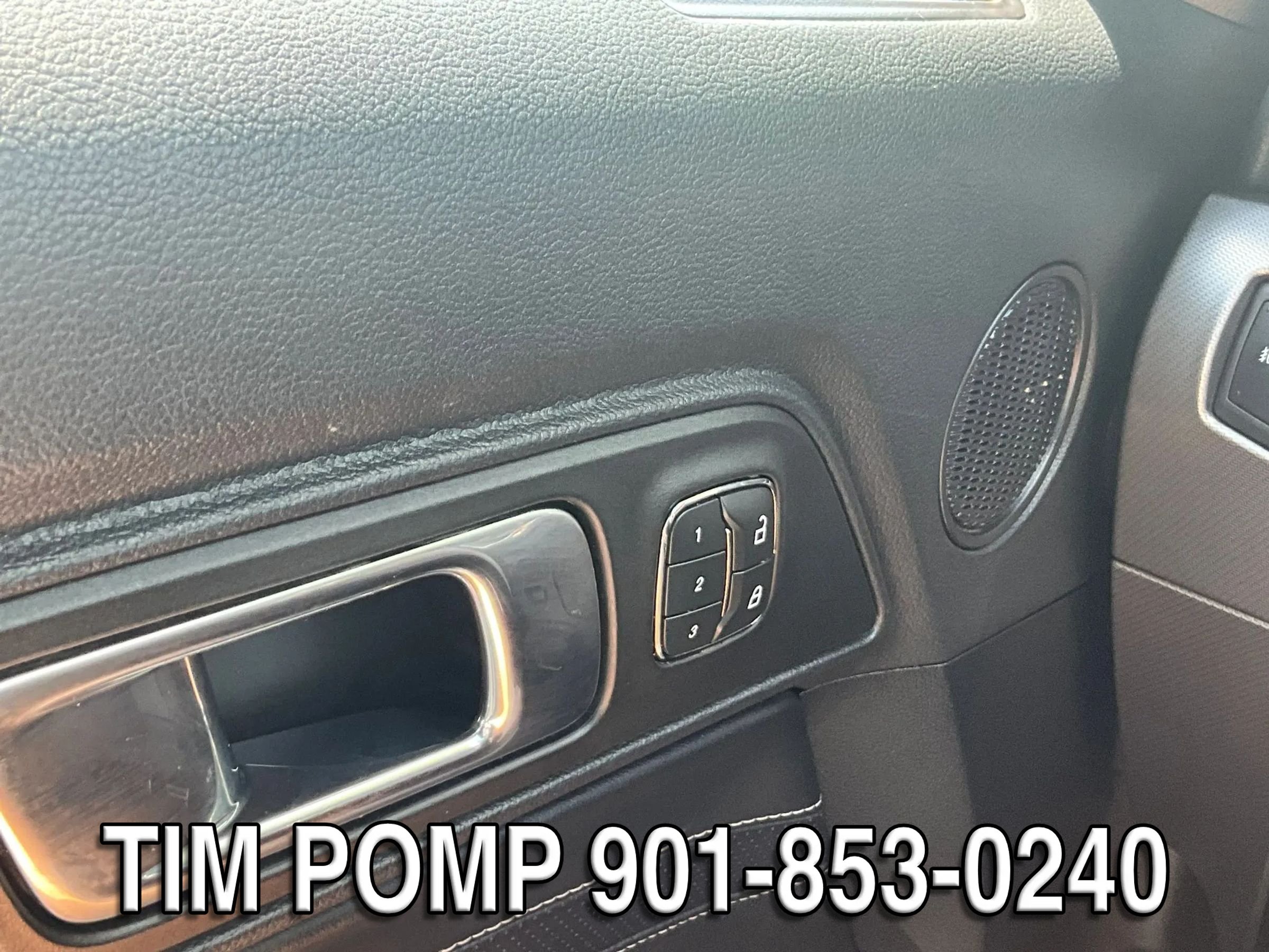 Used 2019 Ford Mustang GT Premium w/ Equipment Group 401A RWD image 19