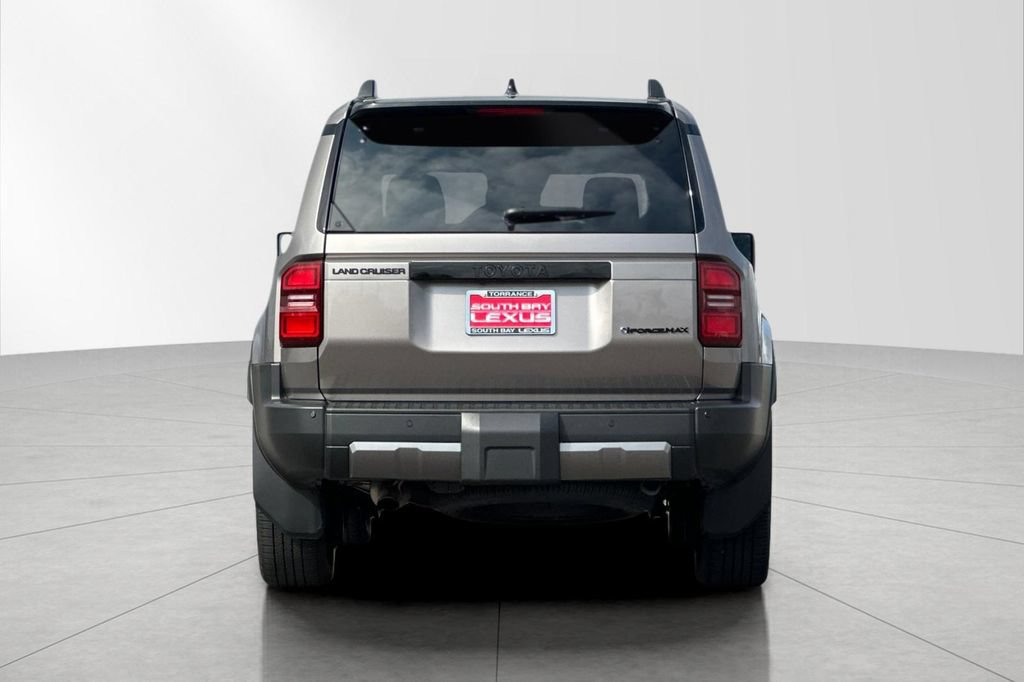 Used 2025 Toyota Land Cruiser w/ Premium Package AWD/4WD image 5