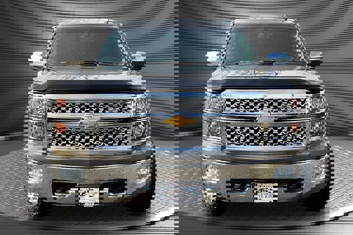 Used 2014 Chevrolet Silverado 1500 LTZ AWD/4WD image 2