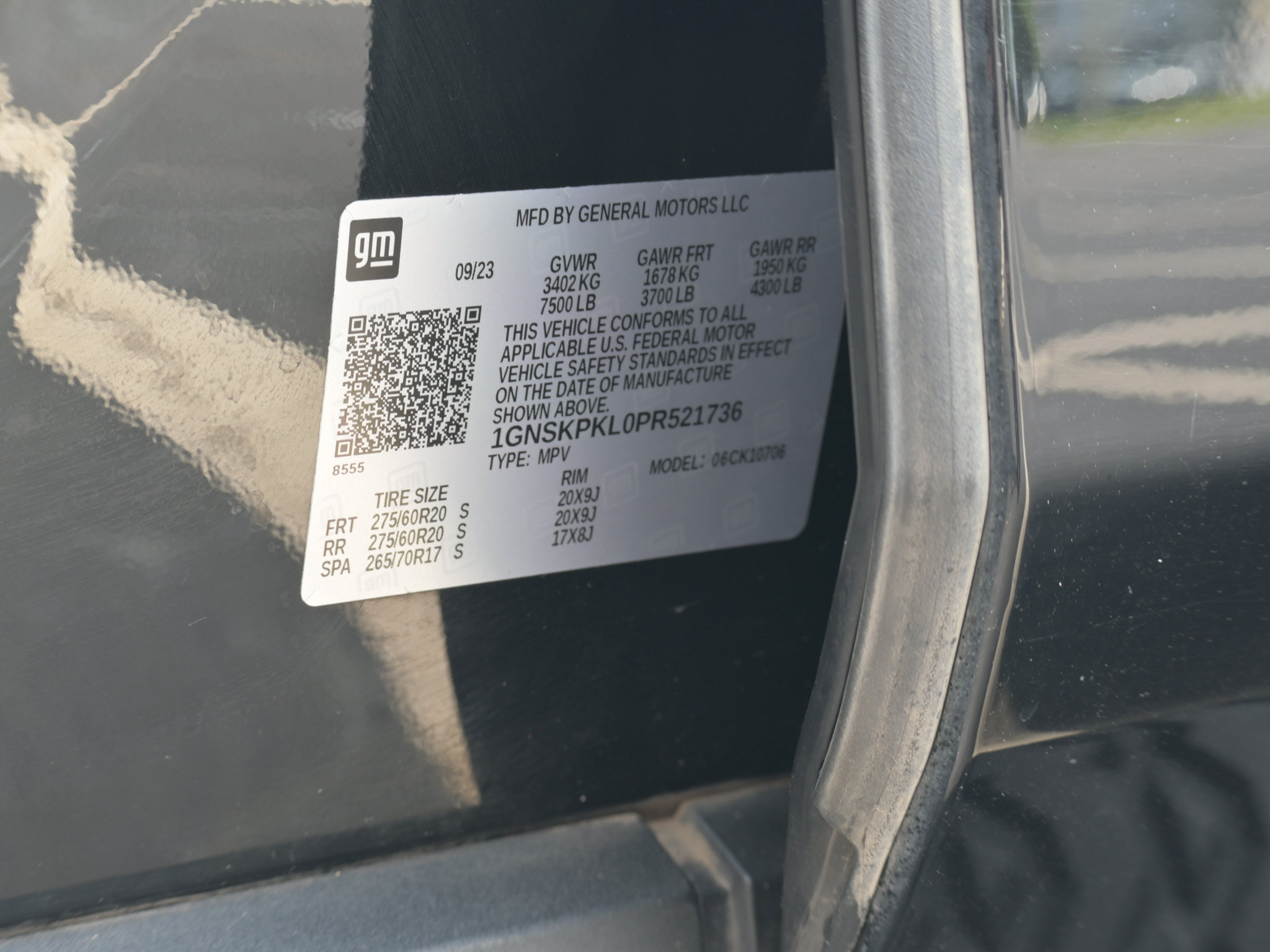 Used 2023 Chevrolet Tahoe Z71 w/ Z71 Off-Road Package AWD/4WD image 41
