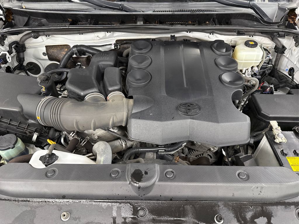 Used 2019 Toyota 4Runner 4WD image 13