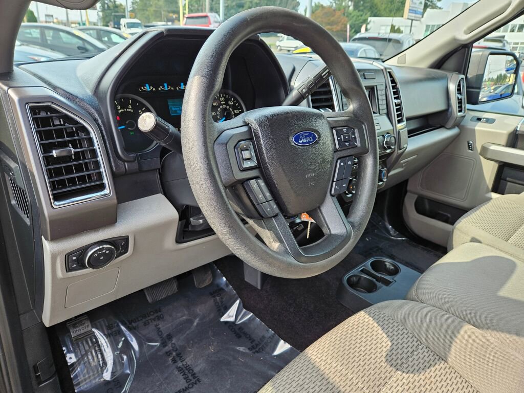 Used 2016 Ford F150 XLT image 17