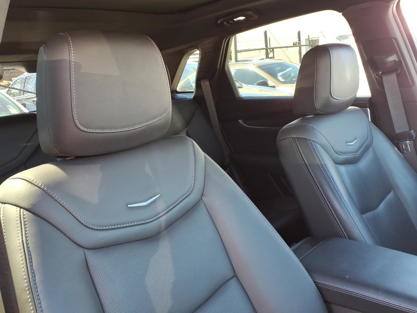 Certified 2023 Cadillac XT5 Premium Luxury AWD/4WD image 27