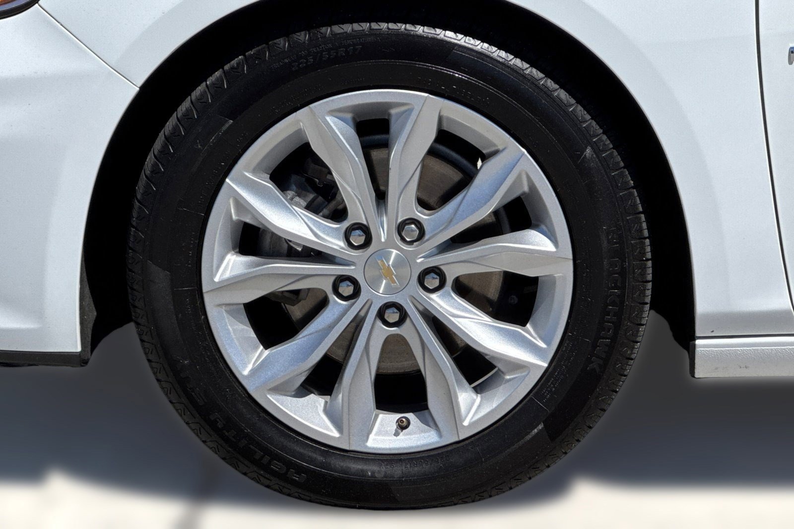 Used 2023 Chevrolet Malibu LT image 10