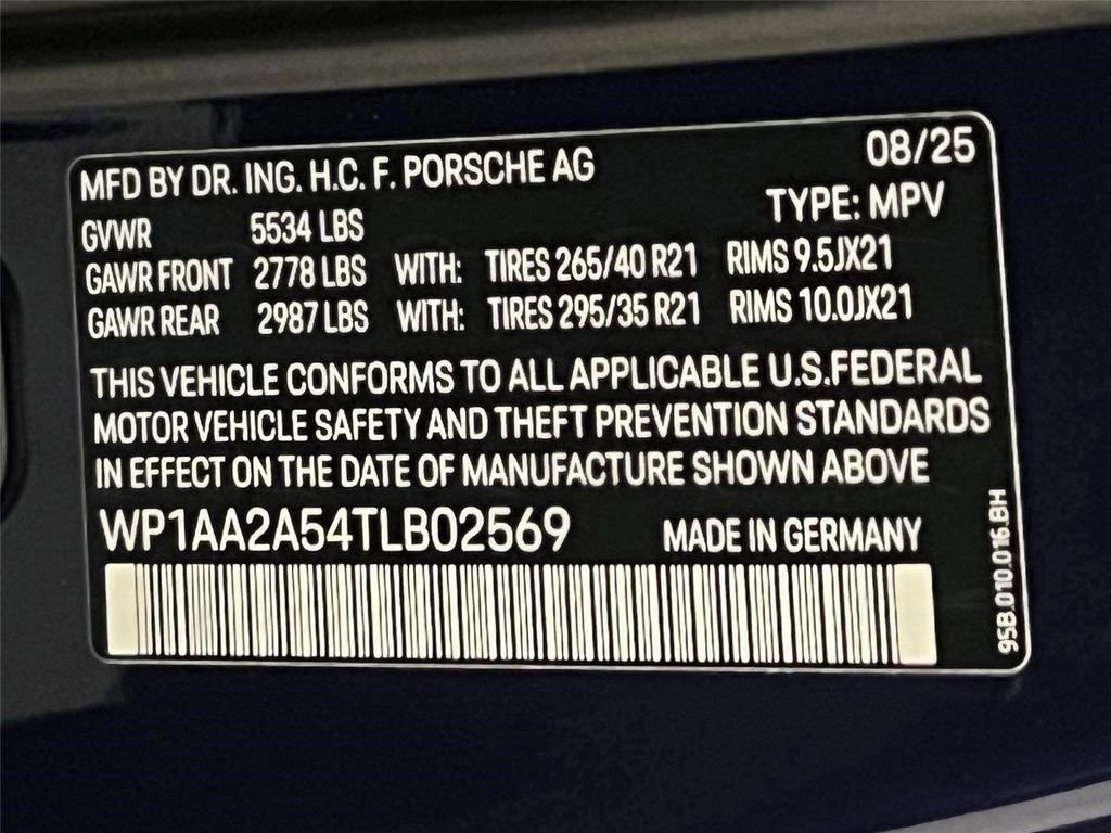 New 2026 Porsche Macan AWD/4WD image 26