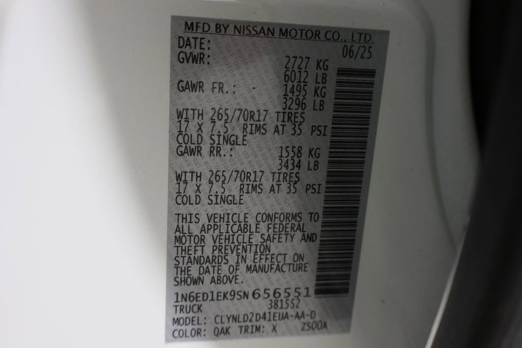 Used 2025 Nissan Frontier PRO-4X w/ Interior Protection Package image 36