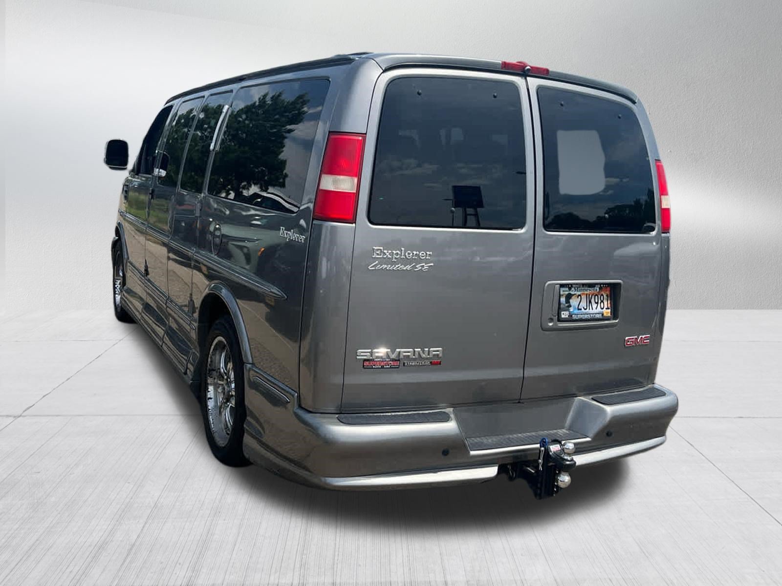 Used 2012 GMC Savana 1500 AWD image 9