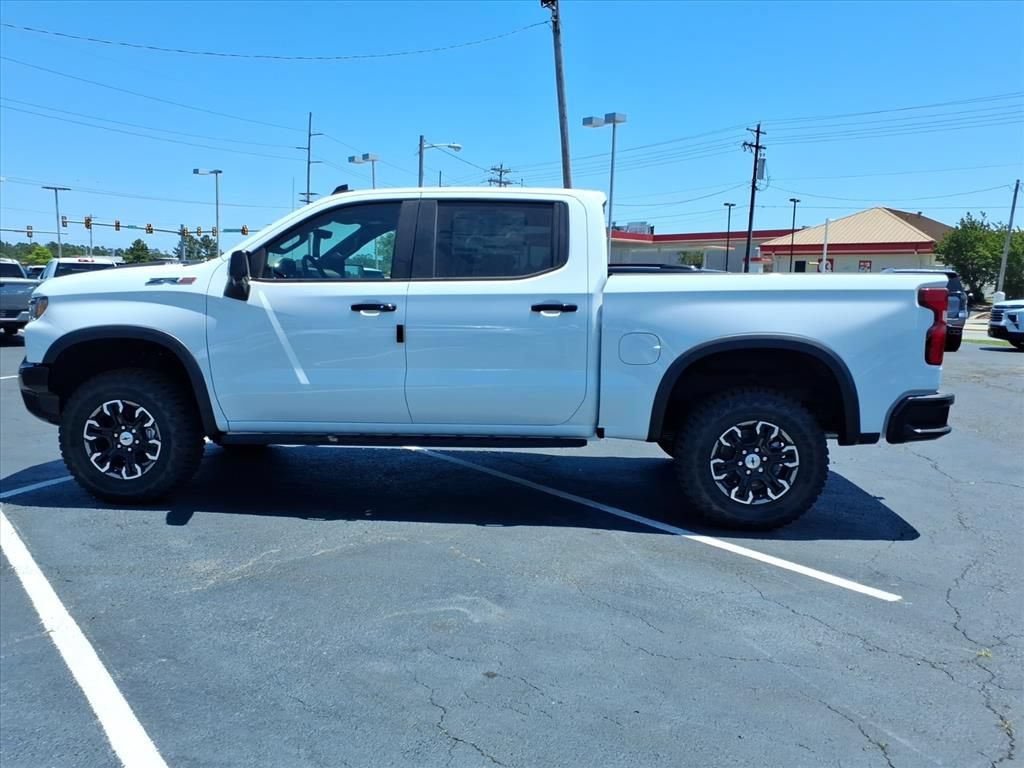 New 2026 Chevrolet Silverado 1500 ZR2 AWD/4WD image 6
