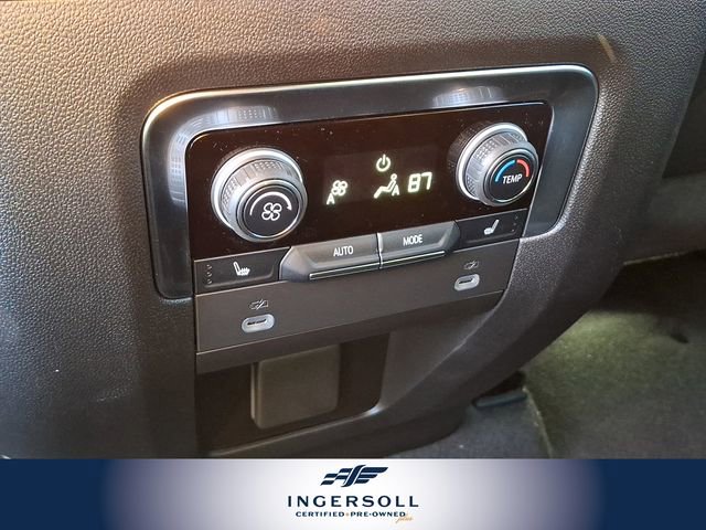 Used 2024 Chevrolet Suburban High Country image 14