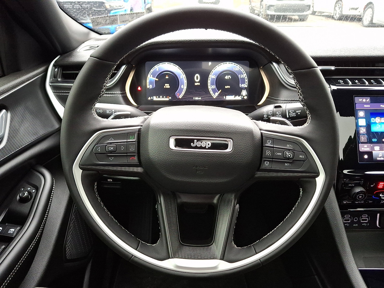 Certified 2025 Jeep Grand Cherokee L Laredo w/ Luxury Tech Group I image 21