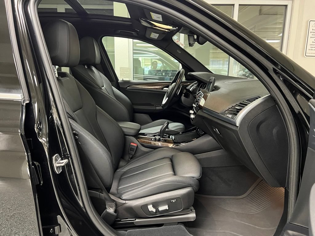 Used 2019 BMW X3 xDrive30i w/ Driving Assistance Package AWD/4WD image 23