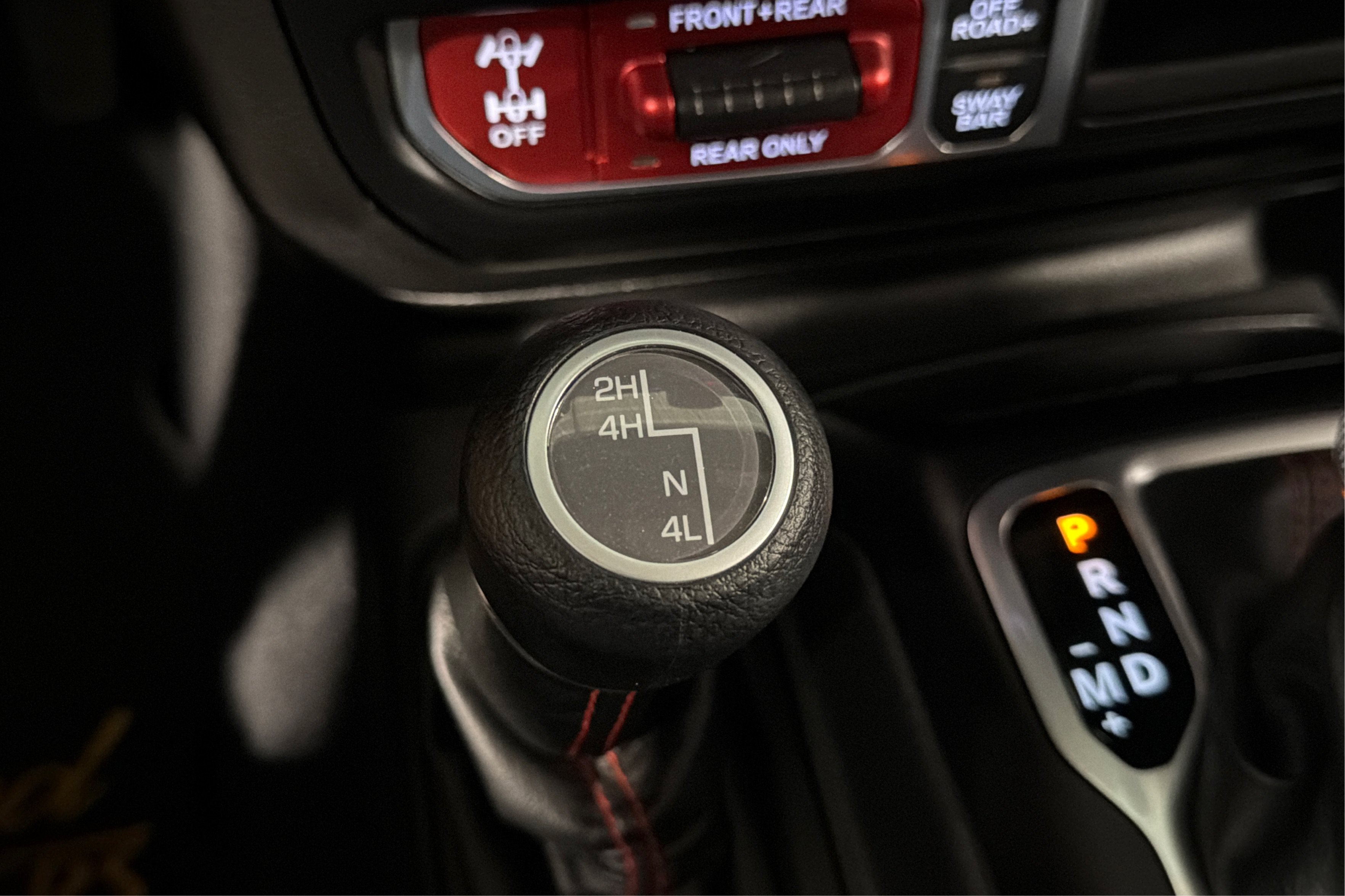 Used 2022 Jeep Wrangler Unlimited Rubicon AWD/4WD image 33