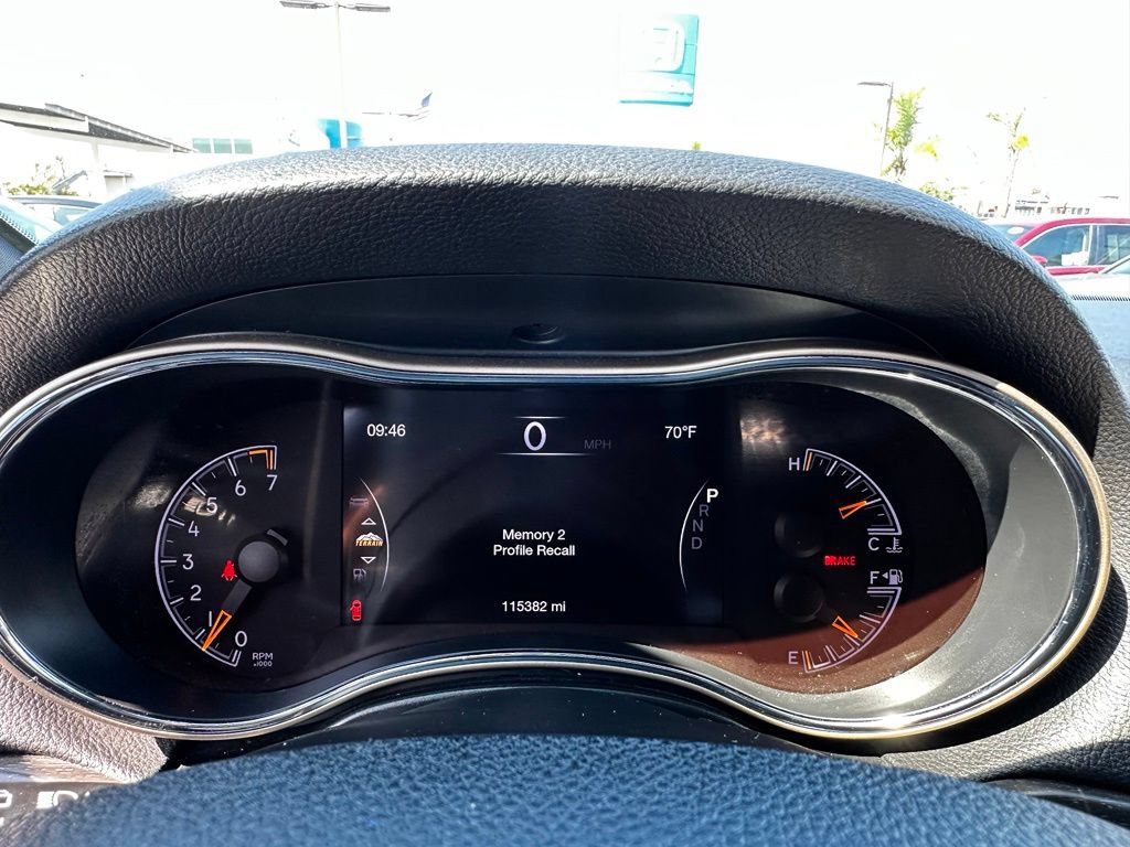 Used 2016 Jeep Grand Cherokee Limited AWD/4WD image 24