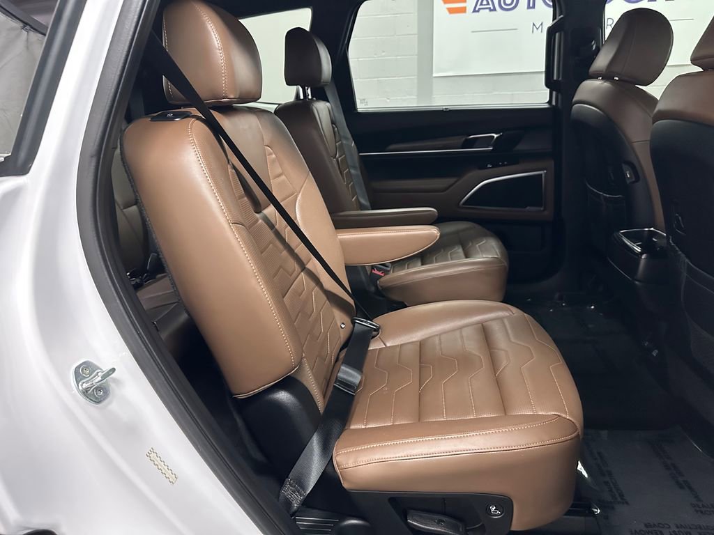 Used 2021 Kia Telluride SX w/ SX Prestige Package AWD/4WD image 20