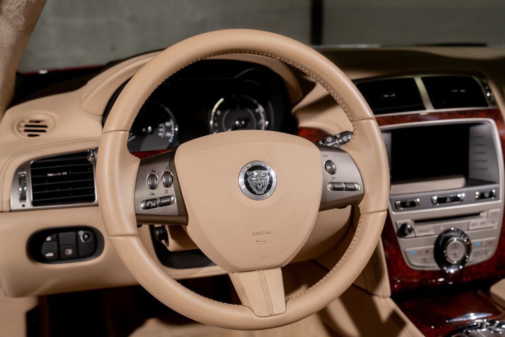 Used 2010 Jaguar XK Convertible RWD image 19