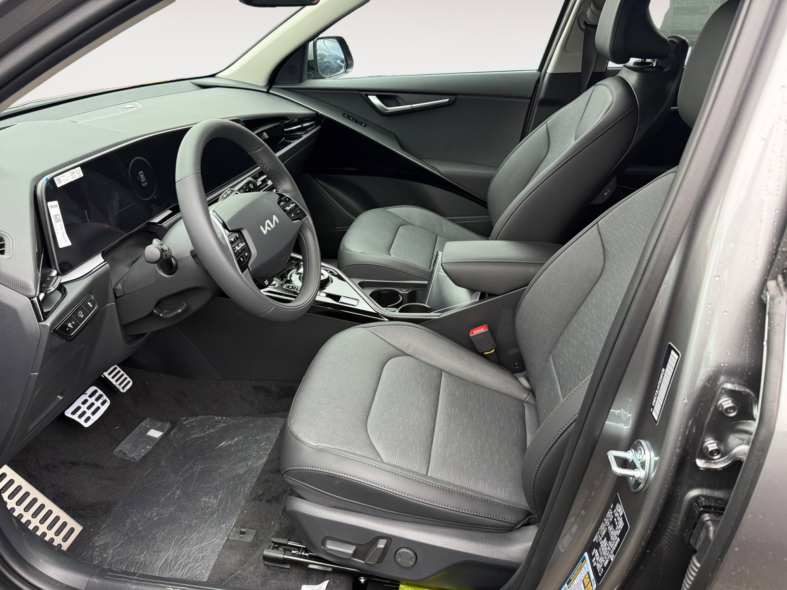 New 2026 Kia Niro Wave FWD image 10
