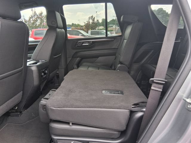 Used 2025 Chevrolet Tahoe LT AWD/4WD image 22